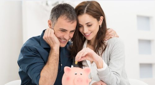 How Are Savings Treated for Couples on Universal Credit